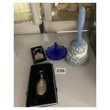 INCOLAY STONE BELL, RING HOLDER