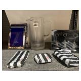 ANGEL PLACE CARD HOLDERS, WATER PITCHER, TRAVEL