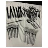 FLATWARE STAINLESS SERVICE FOR 8