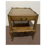 DREXEL SIDE TABLE W/ LOWER SHELF AND CENTER