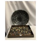 TRAY W/ DECORATIVE ROCKS AND LARGE BLACK/SILVER