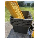 5 BLACK AND YELLOW TOTES WITH LIDS