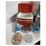 GOTT 8 COOLER, DRINK COOLER/DISPENSER AND TRIVETS