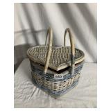 HEART SHAPED WICKER PURSE, 2 HANDLES, LIFT TOP