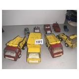 GROUP OF VINTAGE CARS INCLUDING TONKA