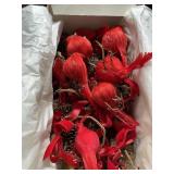 RED CARDINALS IN NESTS ORNAMENTS