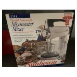 MIXMASTER MIXER IN BOX