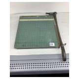 PAPER CUTTER