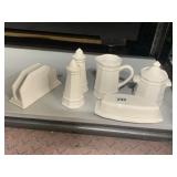 PFALTZGRAFF CR/ SUGAR, SALT/PEPPER, COVERED