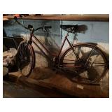 SCHWINN BIKE SUBURBAN, TIRES IN POOR CONDITION