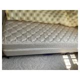 MATTRESS DISCOUNTERS TWIN MATTRESS, BOX SPRING,