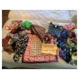 WOMENï¿½S SCARVES AND ASCOTS