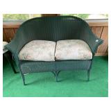 WICKER LOVESEAT