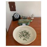 VINTAGE NIAGARA FALLS TIN, CLOCK, SHIP IN BOTTLE