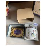 ROYAL WORCHESTER IN BOX