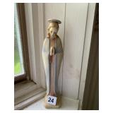 10.5 HUMMEL VIRGIN MARY PRAYING FIGURINE