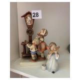 HUMMEL FIGURINE OF CHILDREN OFFERING AND MINI
