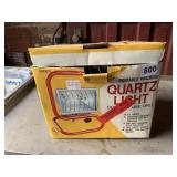 QUARTZ LIGHT