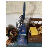 BISSEL CARPET CLEANER
