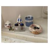WEDGEWOOD TOOTHPICK HOLDER, MINI GNOME, SALT