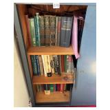 VINTAGE TEXTBOOKS, STOCK MARKET ENCYCLOPEDIA,