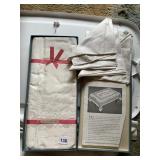 LINEN TABLECLOTH AND NAPKINS IN BOX