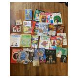 CRATE FULL OF CHILDRENï¿½S BOOKS 10 MIN A DAY ETC.