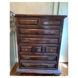 UPRIGHT DRESSER 7 DRAWER DOVETAIL JOINTS KINGS