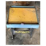 PLAYSKOOL DESK