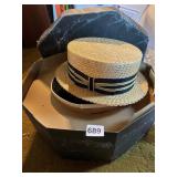 DOBBS FIFTH AVENUE HAT IN HAT BOX