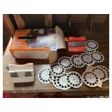 VIEW MASTER W/ CARDS, GREMLIN SET W/ BOX