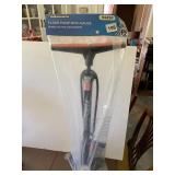 FLOOR PUMP W/ GAUGE NEW