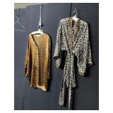 VICTORIAS SECRET SIZE LARGE ROBE AND NIGHT SHIRT