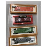 4 NEW IN BOX TYCO BOX CAR TRAINS