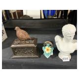 BUST, BIRD TOP ACCENT CHIP ON EDGE, GERMANY