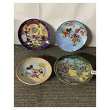 DISNEY COLLECTORS PLATES INCLUDING SNOW WHITE, 4