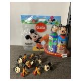MICKEY AND PLUTO SHOWER CURTAIN HOOKS, BUBBLE