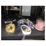 VINTAGE LADIES HATS