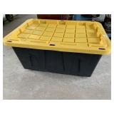 CONTRACTOR TOTE LIKE NEW COMMANDER XXL 27 GALLON