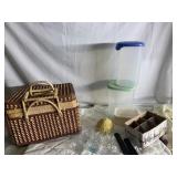 PICNIC BASKET, FOOD SAVER STORAGE, 6 SHOT