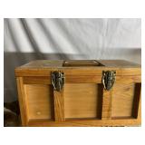 WOOD TOOLBOX W/ LIFT OUT TRAY