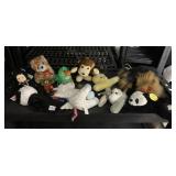 TWEETY BIRD, BUGGS PUNNY HANGERS AND PLUSH MANY