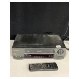 HITACHI 4 HEAD VCR WITH REMOTE