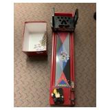 MICKEY MOUSE EXTREME BOWLING GAME