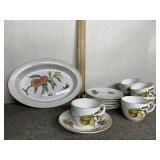 ROYAL WORCESTER ENGLAND EVESHAM PATTERN OVAL