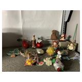 ASSORTED CHRISTMAS ORNAMENTS INCL. GLASS