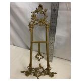 FANCY ORNATE TABLETOP EASELS