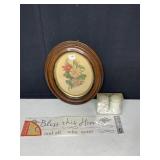 OVAL FRAMED BOTANICAL, DINER WAITRESS SALT AND