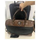 SUITCASE TWO TONE BROWN W/ PULL OUT HANDLE