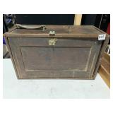 MACHINIST TOOLBOX, STRAP ON TOP DETACHED ON ONE